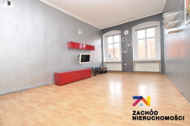 Mieszkanie 2 pokojowe w centrum miasta na sprzedaż